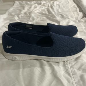 Skechers women’s size 9.5 blue slip on shoes.